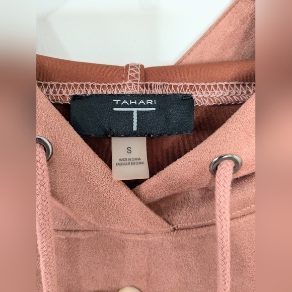 Tahari Peach Suede-Like Hooded Drawstring Pullover Sweater Oversized  CropSize S - Picture 3 of 6